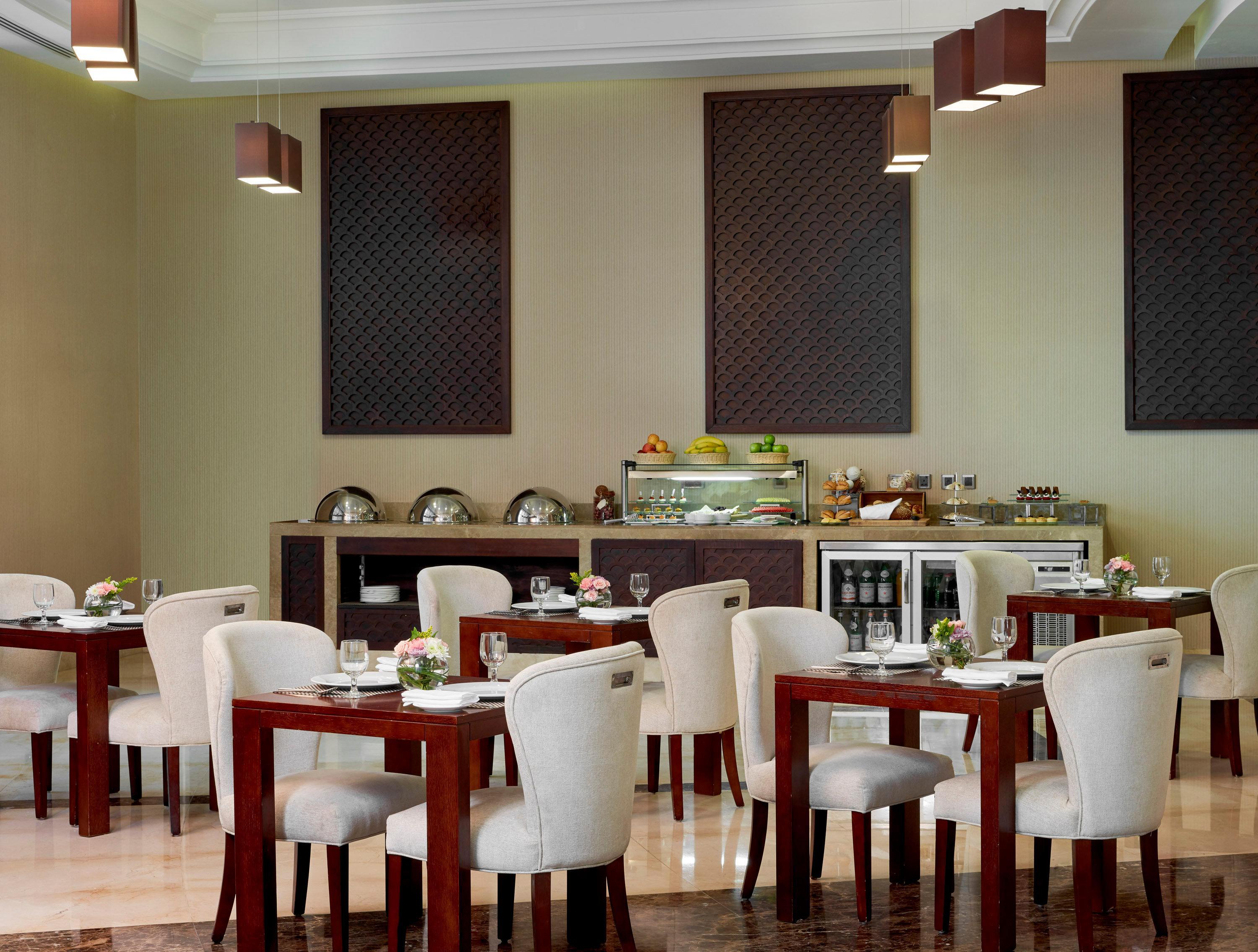 Plaza West Bay Hotel