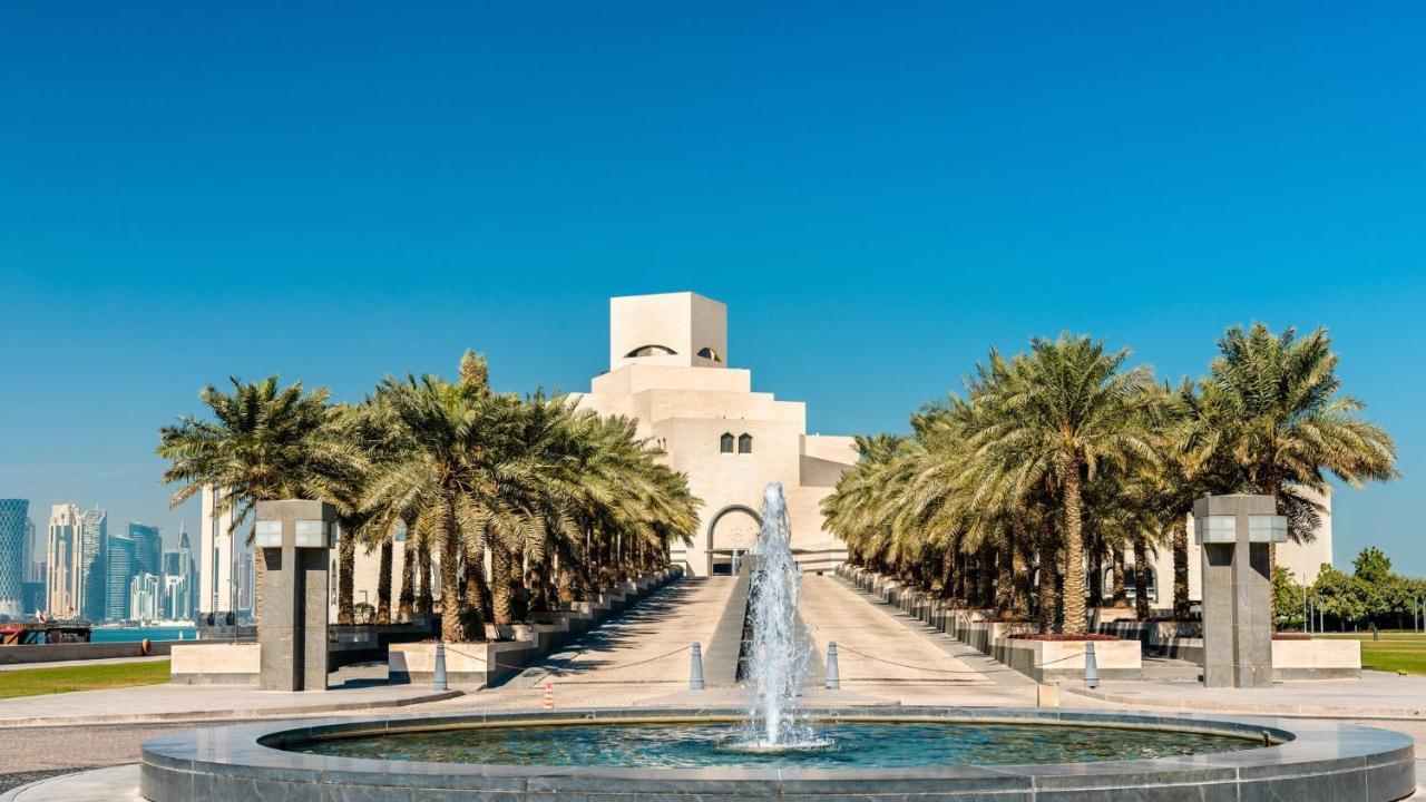 Plaza West Bay 5*
