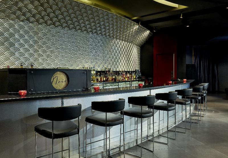 Plaza West Bay 5*
